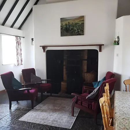 Bluebell 3 Bedroom * Louisburgh